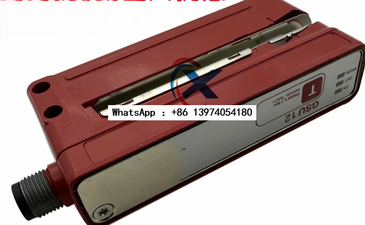

L-e-u-z-e LabTest GSU12/G6X.3-M12 Transparent Label Sensor GSU14E/LGT.3-M12