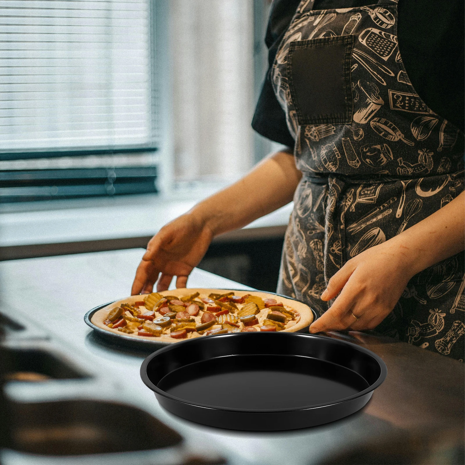 

10 Inch Round Carbon Steel Nonstick Baking Pan Pie Kitchen Tray Oven Pan Bakery Plate Baking Supply