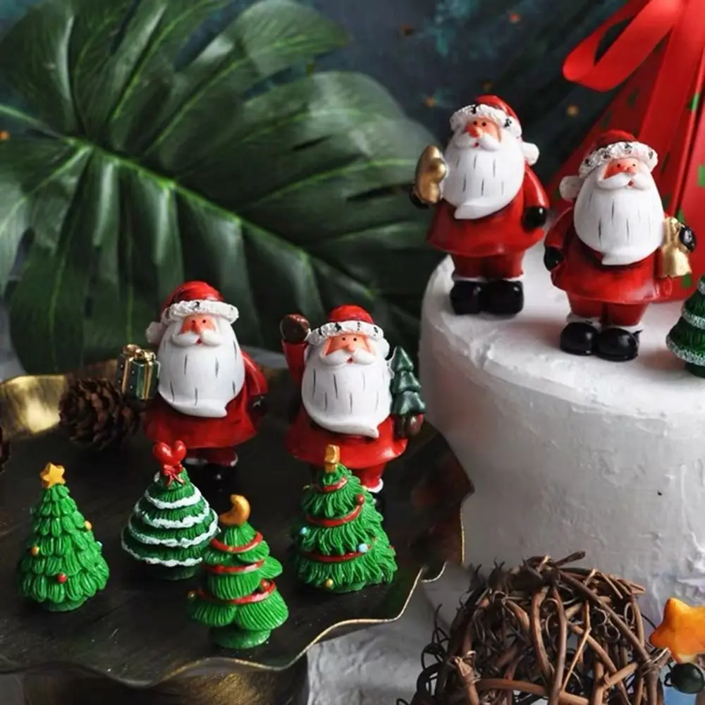 

Resin Santa Claus Micro Landscape Model Small Christmas Santa Claus Figurine Car Decoration