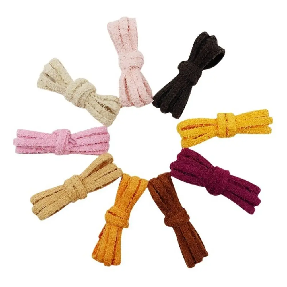 1 คู่แฟชั่นผู้หญิง Fluffy Fuzzy Laces รองเท้าผ้าใบลําลอง Plush รองเท้า Laces น่ารักแบน Shoelaces