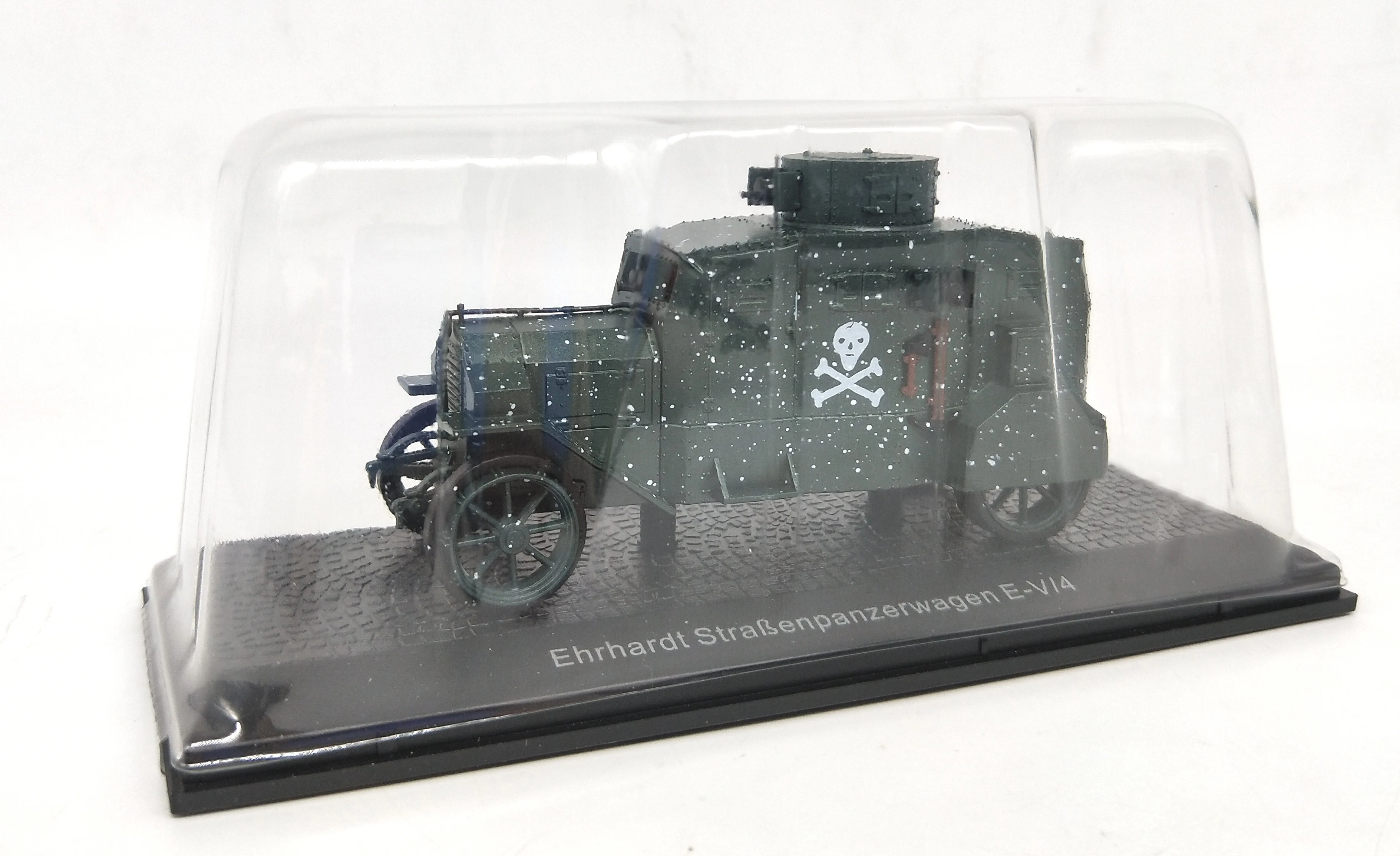 1: 43 German Ehrhardt EV4 armored vehicle model in World War I  Finished product collection model Alloy body