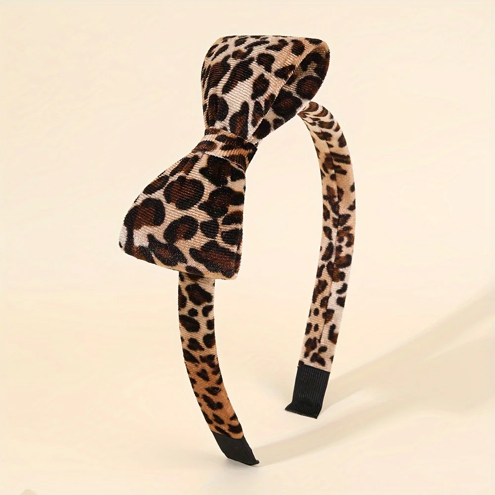 

1pc Leopard Print Velvet Bow Headband for Elegant Hair Hoop for Autumn/Winter, Non Sliped, Fully Covered Hairpiece Accessory for Gifts