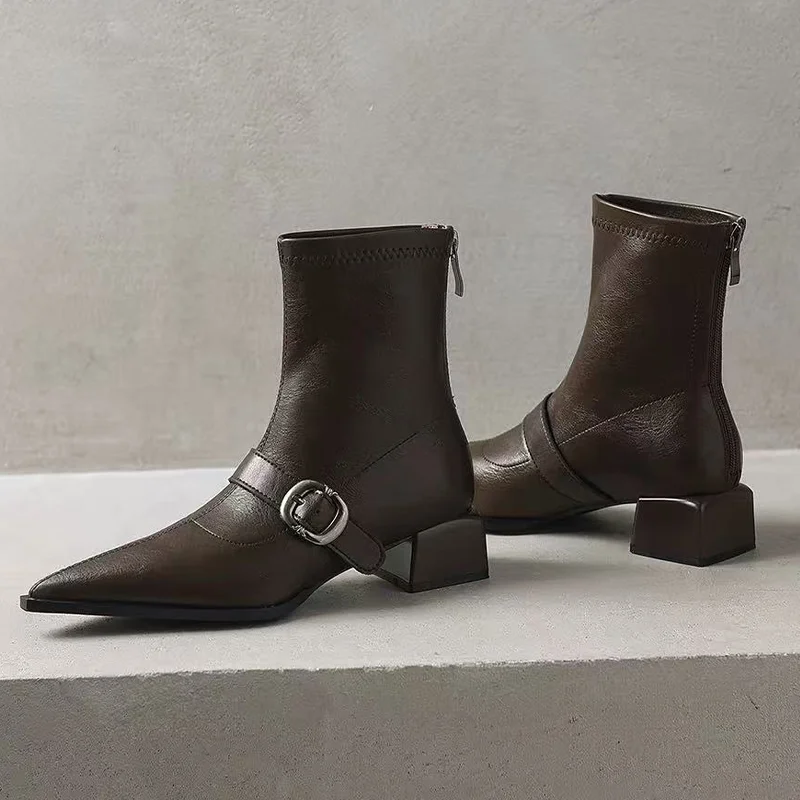 Botki damskie na obcasie ze szpiczastym noskiem, skórzane buty na średnim obcasie, trend zima 2025, gotyckie botki, czółenka, buty do chodzenia, retro Mujer Botas