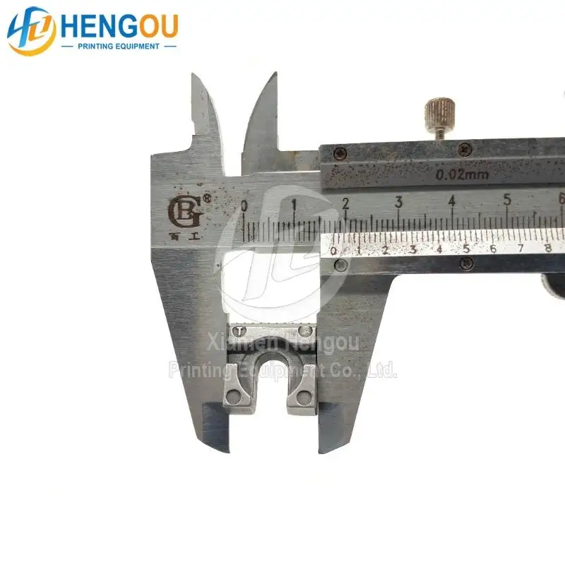 18x18x7mm tungsten steel hard material C3.011.920 CD102 SM102 offset printing machine gripper pad