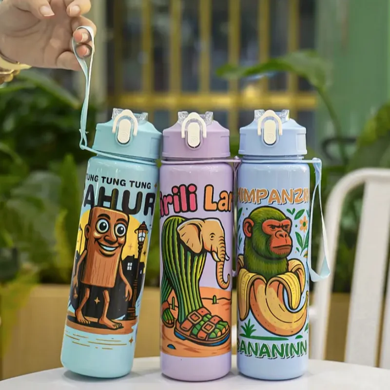 �y�Z�[�����z750ml ���킢������̐��� �X�g���[�ƃn���h���t�� �ϋv��������A�y�ʂŊ���~�߂̃f�U�C���ŁA�A�E�g�h�A������ƒ�ł̎g�p�ɍœK�ł��B