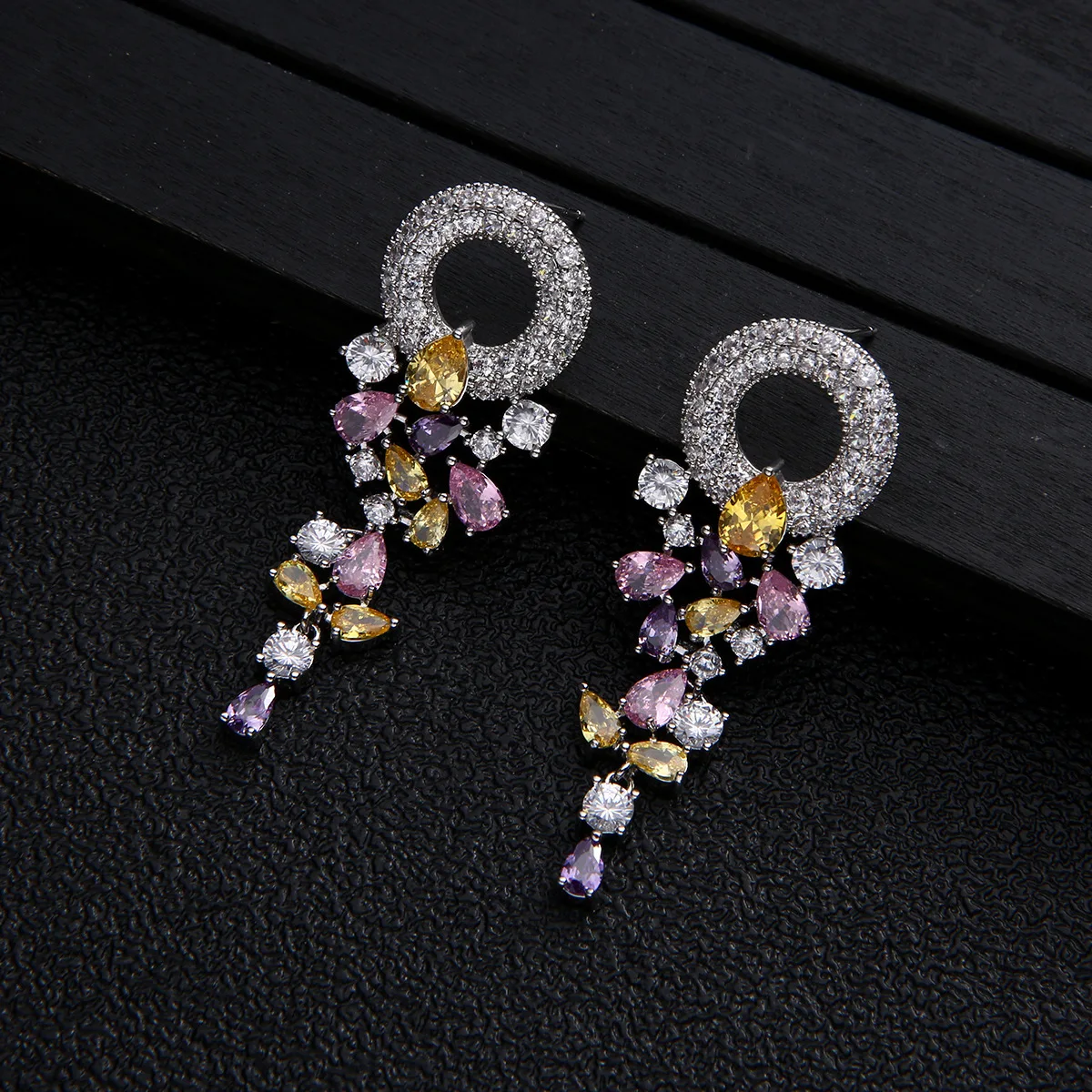 HIBRIDE European and American sliver color jewelry temperament earrings women's daily dress decoration wedding ball gift E362
