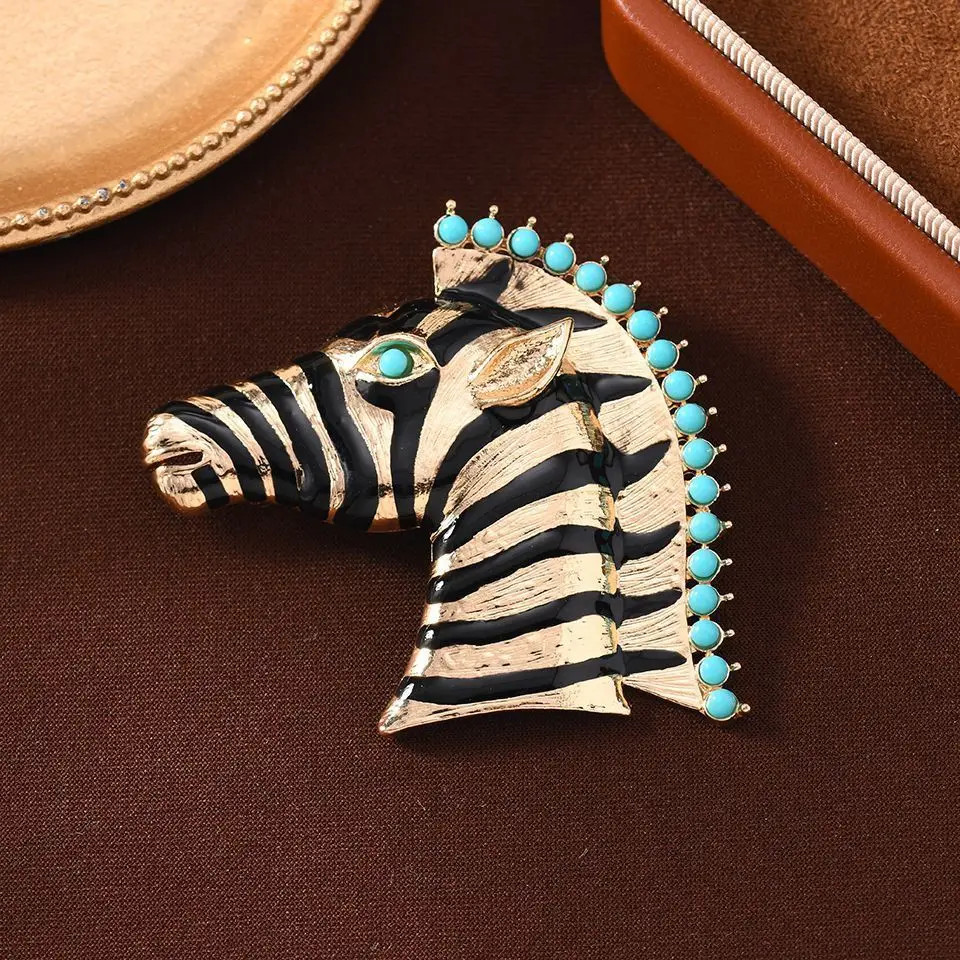 Muylinda Zebra Enamel Pin Animal Brooches Middle Size Animals Lapel Funny Jewelry Gift For Friends Unisex Overcoat Accessories