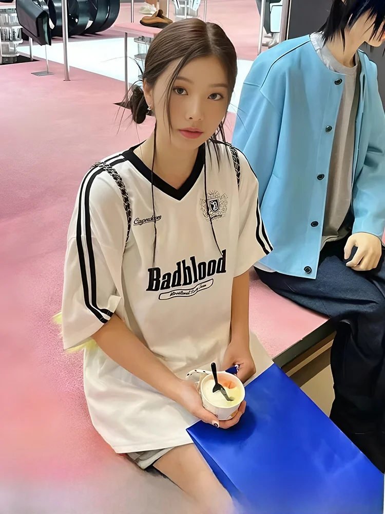 

Женская футболка в стиле ретро в американском стиле Sle ort Sve, свободный хлопковый повседневный топ с вышивкой для лета, дизайн со средней талией и v-образным вырезом