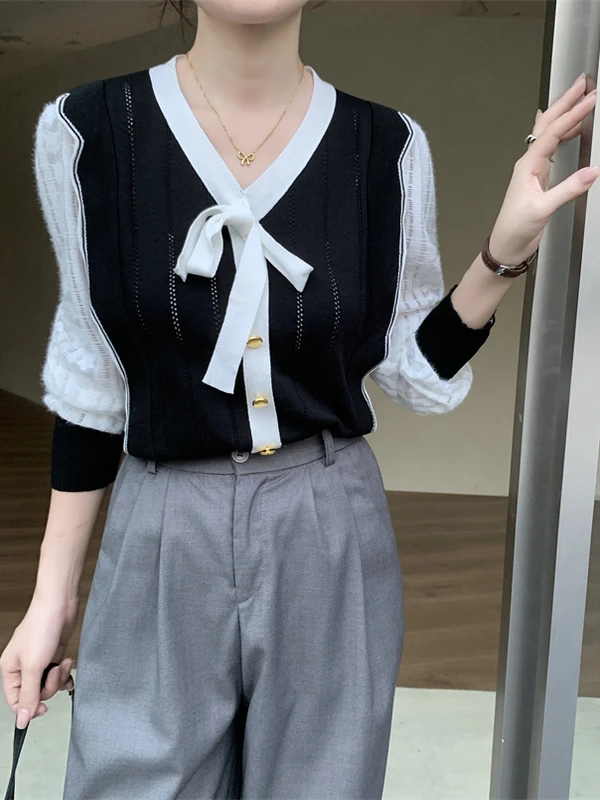 เสื้อสเวตเตอร์ถักไหมพรมคอวีสไตล์เกาหลีสำหรับผู้หญิง รุ่นใหม่ล่าสุดสำหรับฤดูใบไม้ร่วง ดีไซน์ผูกโบว์คาดเอว แต่งผ้าแบบต่อผ้า สไตล์เกาหลี