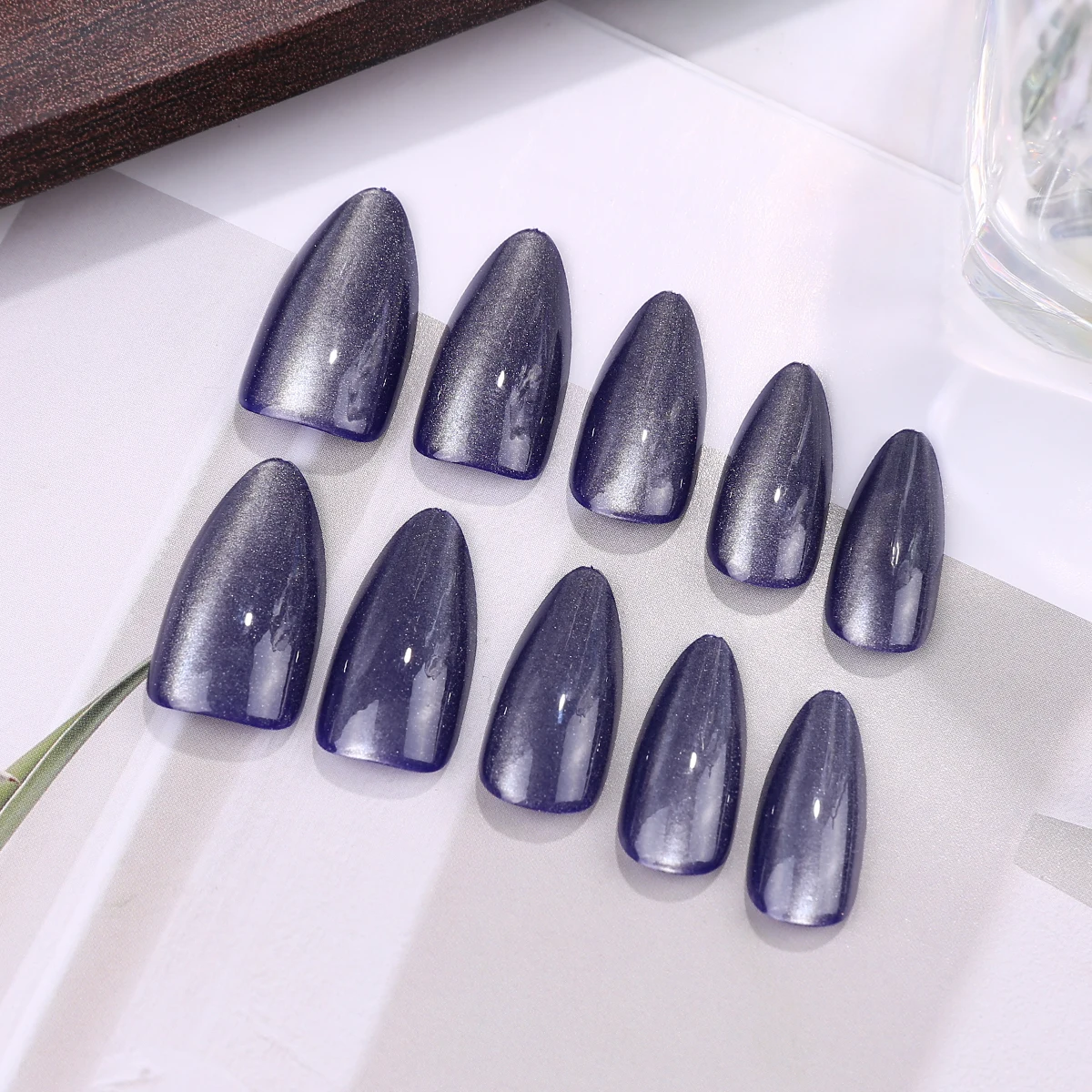 30 PC Press On Nails Cat Eye  False Nails Reusable Full Cover Artificial Nails for Party & Daily Fashion”