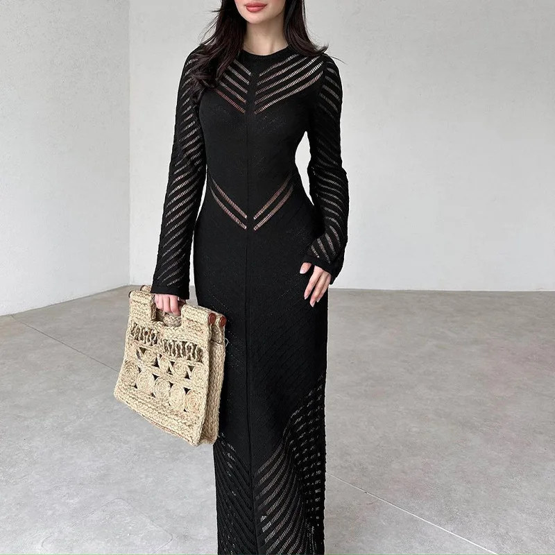 

Tight Fitting Hip Hugging Dress 2025 European American Women's Spring Autumn Round Neck Knitted Hollow High Waisted Long Skirt