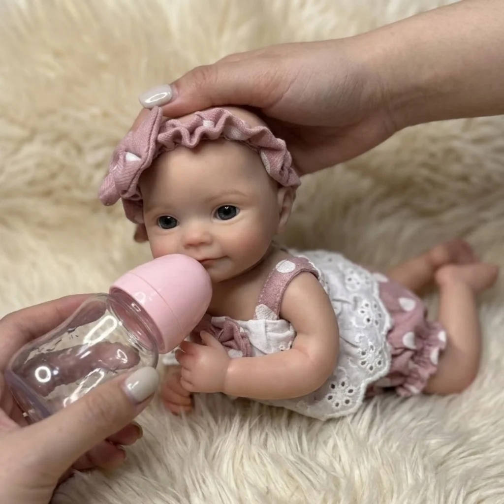 1pc-10inch-lifelike-silicone-reborn-baby-doll-open-mouth-waterproof-soft-painted-real-newborn-girl-toy-for-collectors