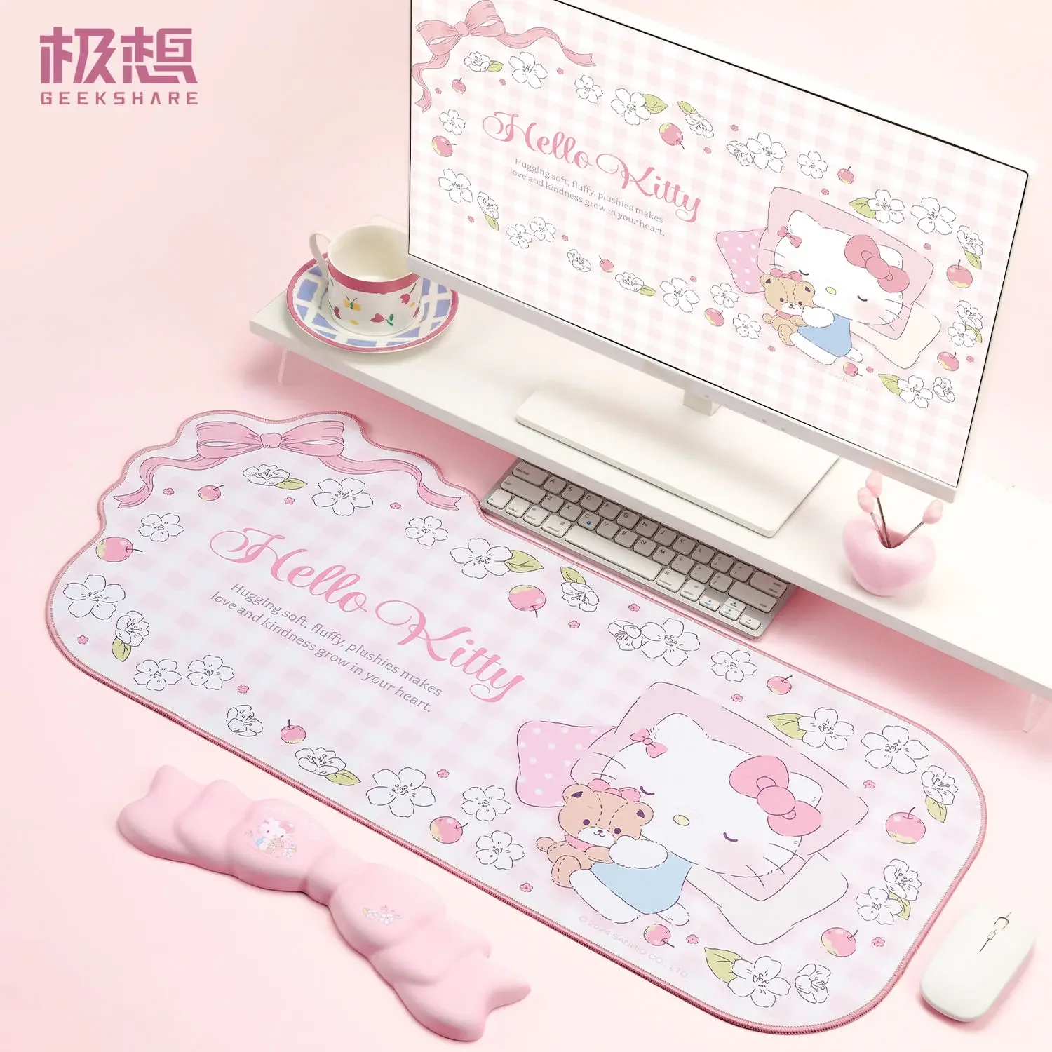 New Kawaii Cute Sanrio Hello Kitty Kuromi Mouse Pad Wrist Rest Set Cartoon Animation Office Learning Computer Keyboard Desk Pad