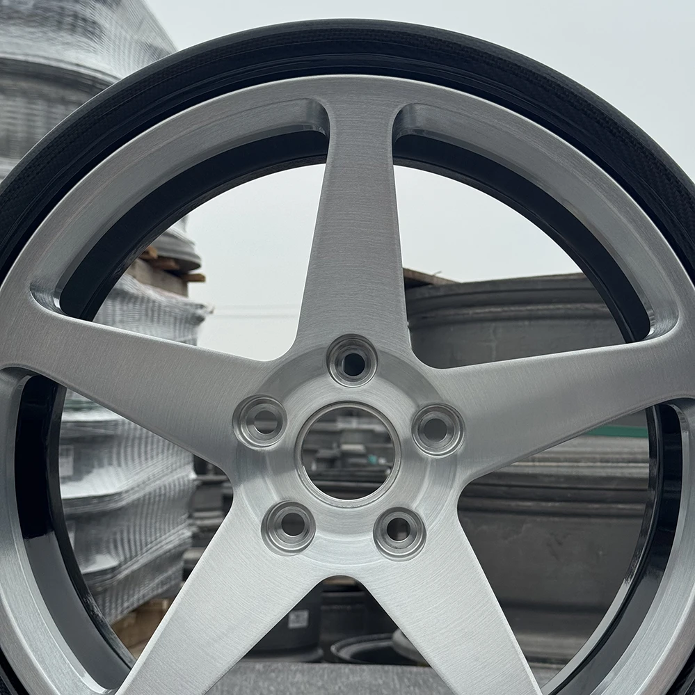Custom 18 19 20 21 22 23 24 Inch 5x130 2 Piece Forged Carbon Fiber Alloy Wheel Rims for Lamborghini Urus Porsche 911 718 view 5