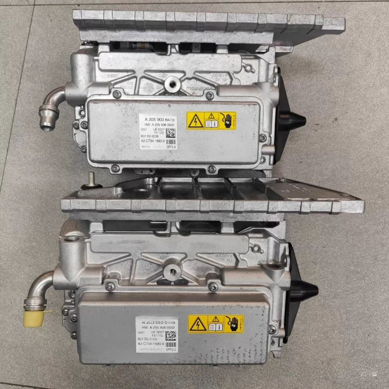 A2059006415 Used Benz C300/C350-W205 Hybrid 12V High Voltage Control Core Parts Inverter Disassembly