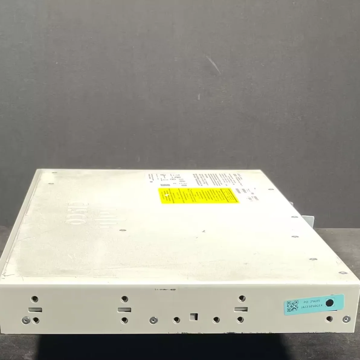 High Performance Cisco C9200L-48P-4G-A 48 Port PoE Switch LACP QoS SNMP Stackable VLAN in Stock Beijing Network Switch