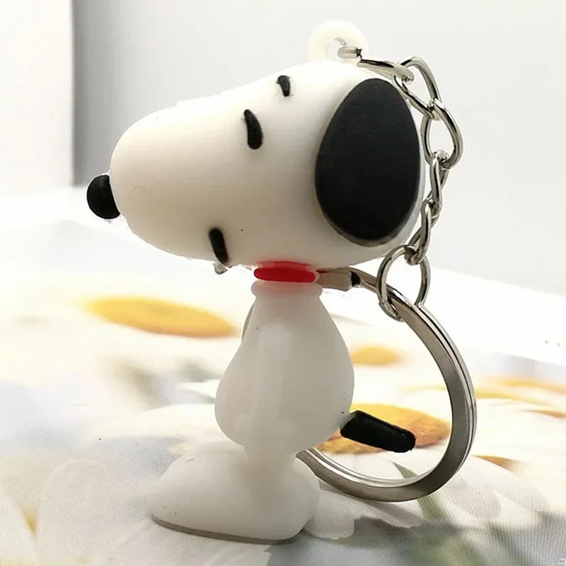 Snoopy portachiavi simpatico cartone animato Anime portachiavi ciondolo per donna uomo auto portachiavi anello gioielli borsa ciondolo accessori