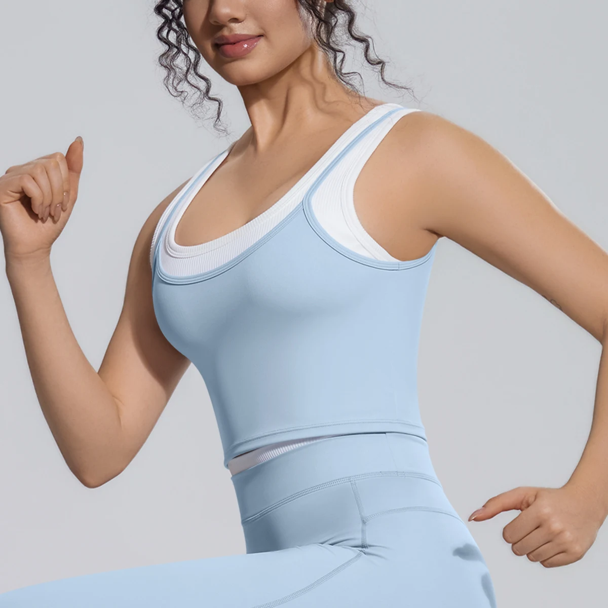Naked Feel Schöner Rücken Yoga-Top für Frauen Stoßdämpfendes Lauf-Yoga-Tanktop mit Brustpolster Farbblockierendes Workout-Top – Detail 28