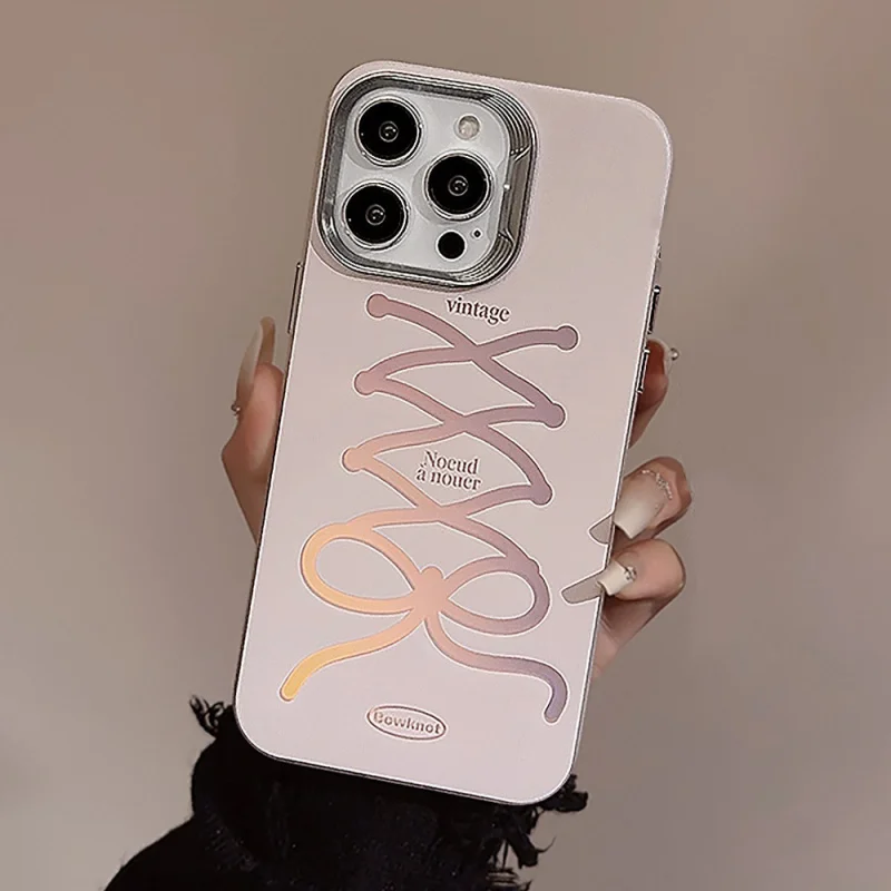 

Ribbon Bowknot Chainiphone15Applicable17PromaxPhone case12Apple13Sweet11Electroplating16