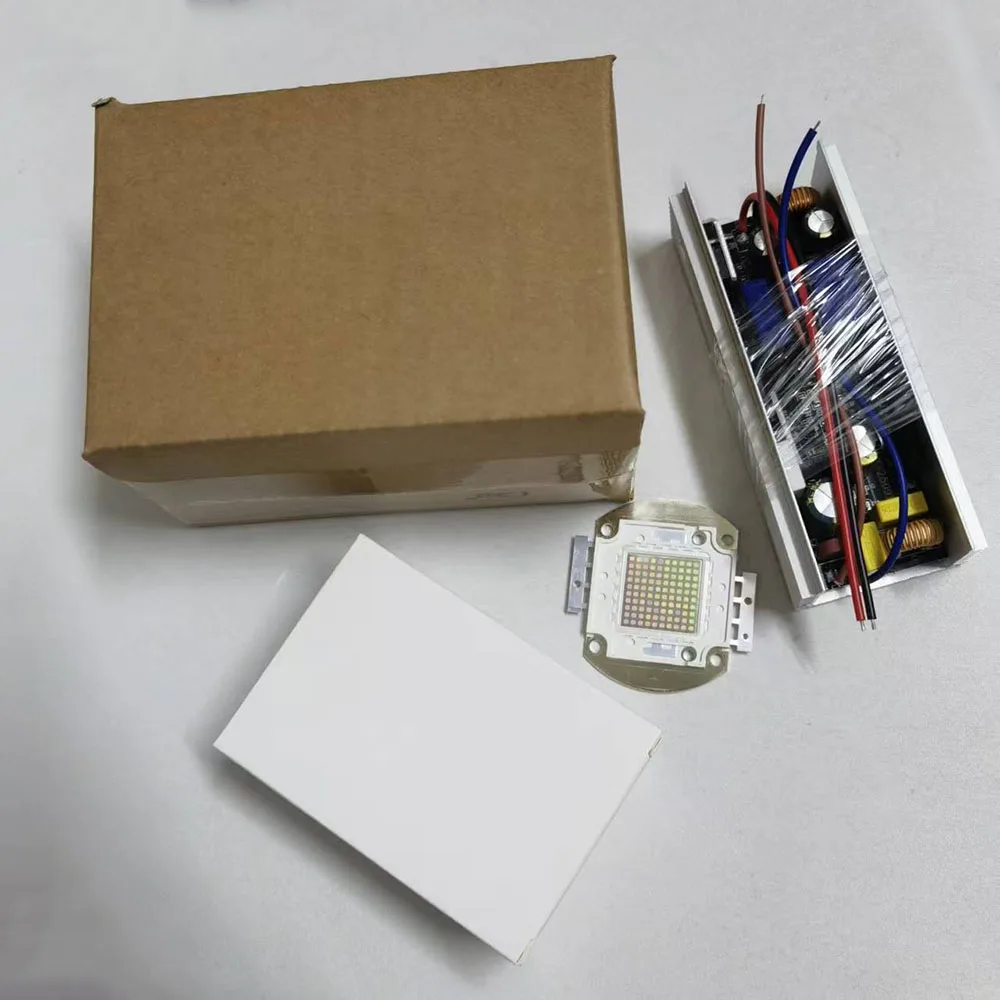 100W high-power white LED chip+100W heat sink cooler+100W LED driver+100W 44mm LED lens kit with 12V2A power supply