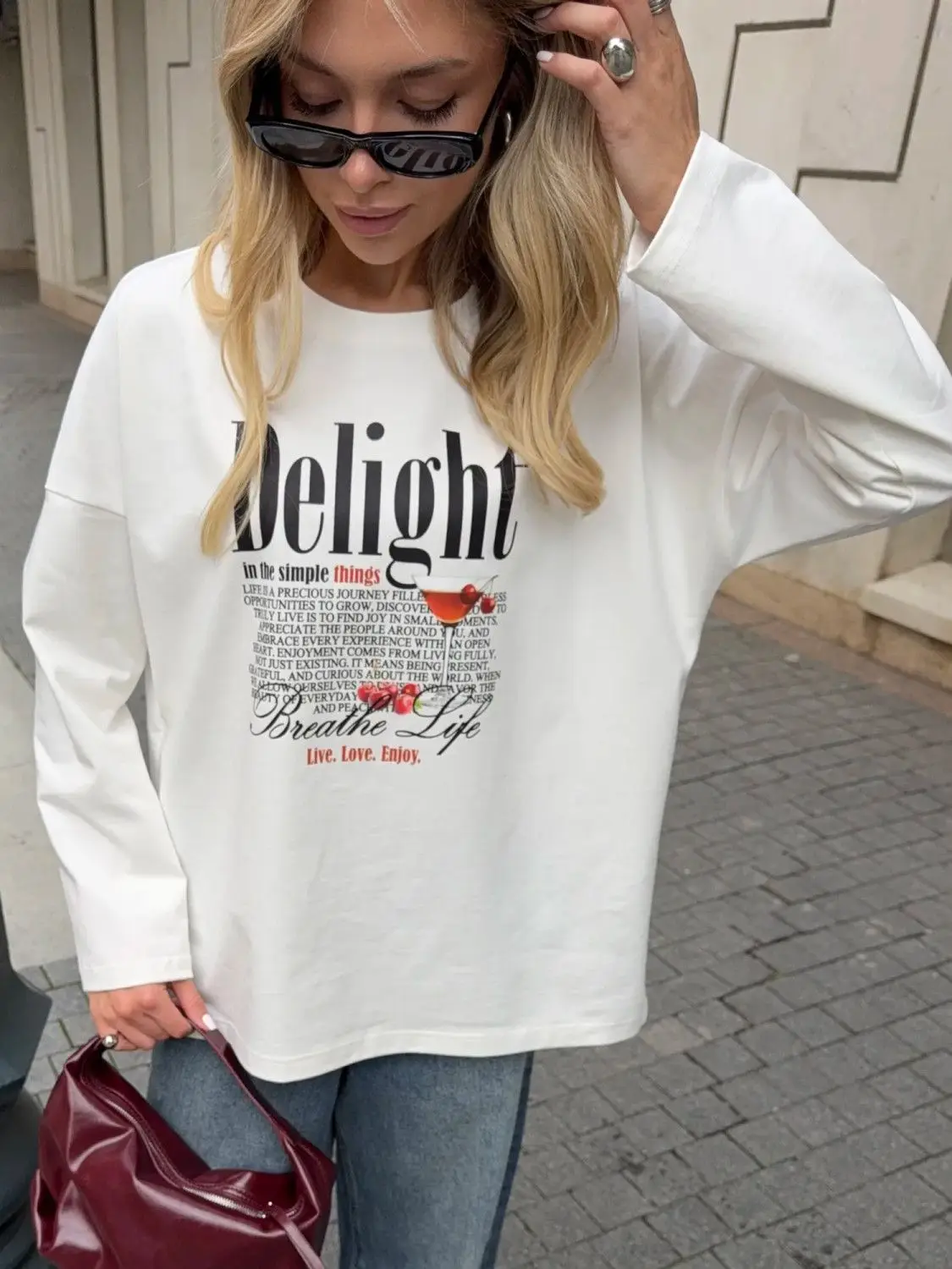 

Russian Girls Street Fashion Graphic Shirts Pure Cotton White Long Sleeve Sweatshirts Thin Pullover Delight Cocktail Printed Top