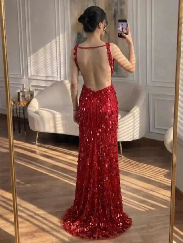 

Exquisite Sequin Mermaid Evening Dress Deep V-Neck with Cutout & Slit Formal Gown for Wedding & Gala Events Customized