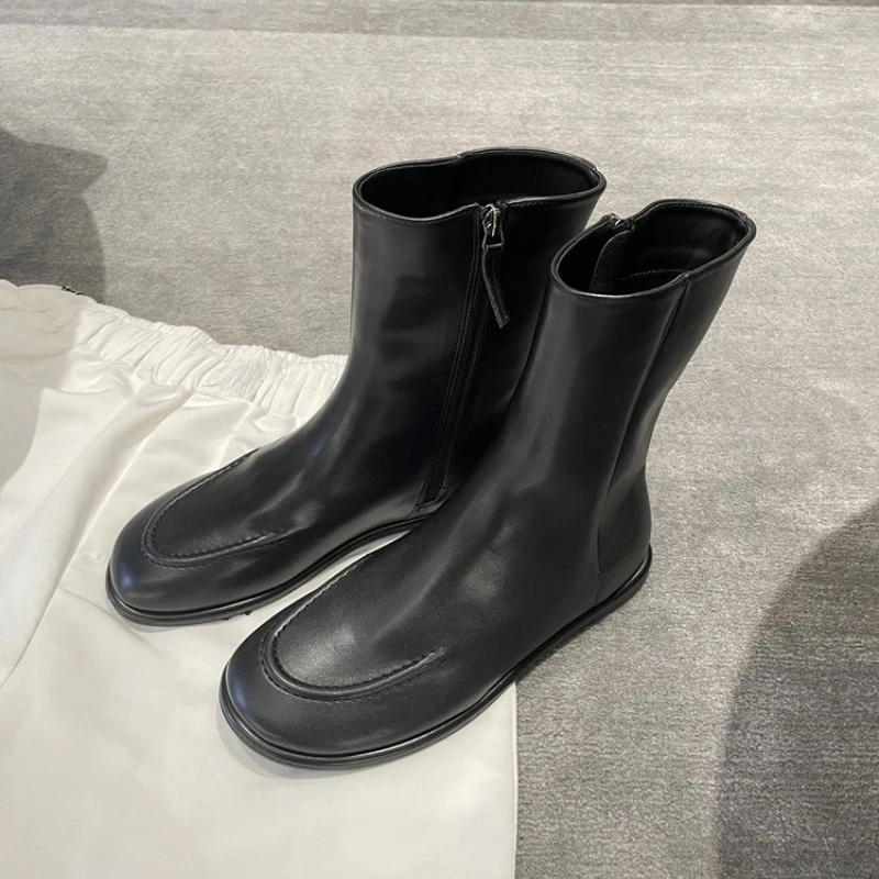 

Новые женские ботинки из натуральной кожи 2026 года, черные, средней длины, с боковой молнией, на плоской подошве, с круглым носком, минималистичные, повседневные, для работы и на каждый день