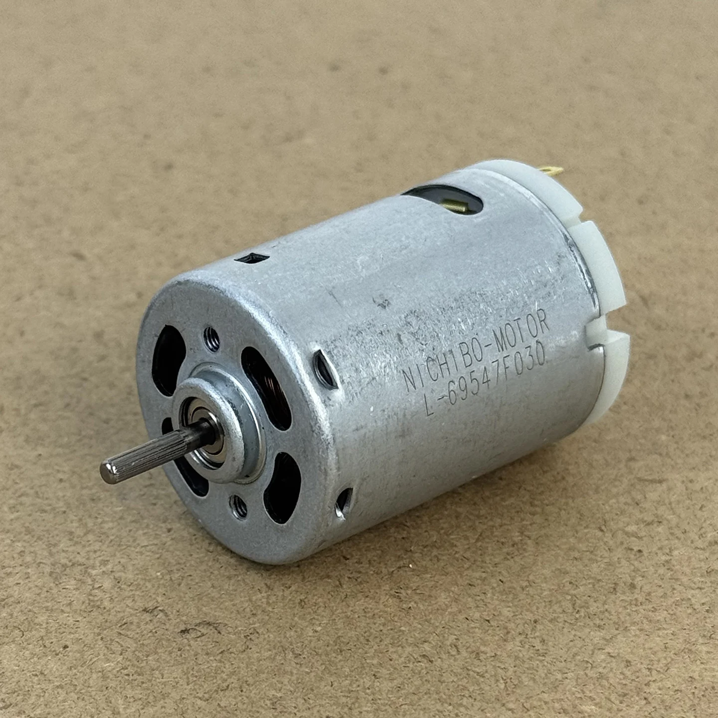 

Nichibo L-69547F030 RS-385SA-2650 Motor DC 12V 18V 20V High Speed Micro 385 Electric Motor for Hot Gun Hair Dryer Home Appliance