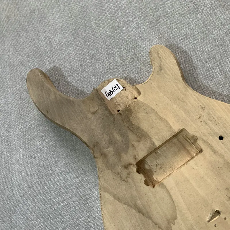 Right Hand 4 Strings Electric BASS Body Unfinished DIY Solid Basswood for Replace and Luthier NO Paints Surface DirtyGB657