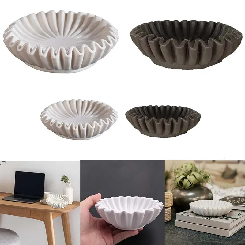 

Black/White Decorative Tray Muti-Functional and Fashionable Scalloped Fruit Bowl