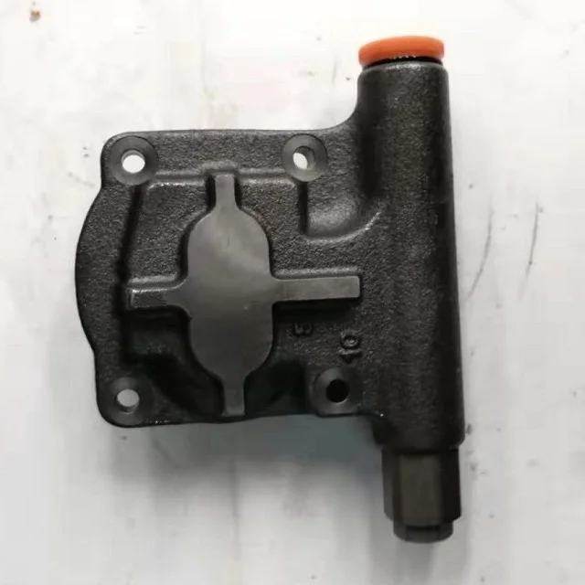 

HPV75 Hydraulic Pump Parts 704-24-24430 For PC60-6 PC60-7 Construction Machinery Pilot Gear Pump