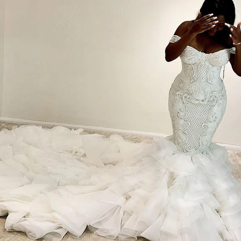 

Plus Size Mermaid Wedding Dresses African Lace Beaded Off The Shoulder Bridal Gowns Tiered Long Train Robe De Mariée