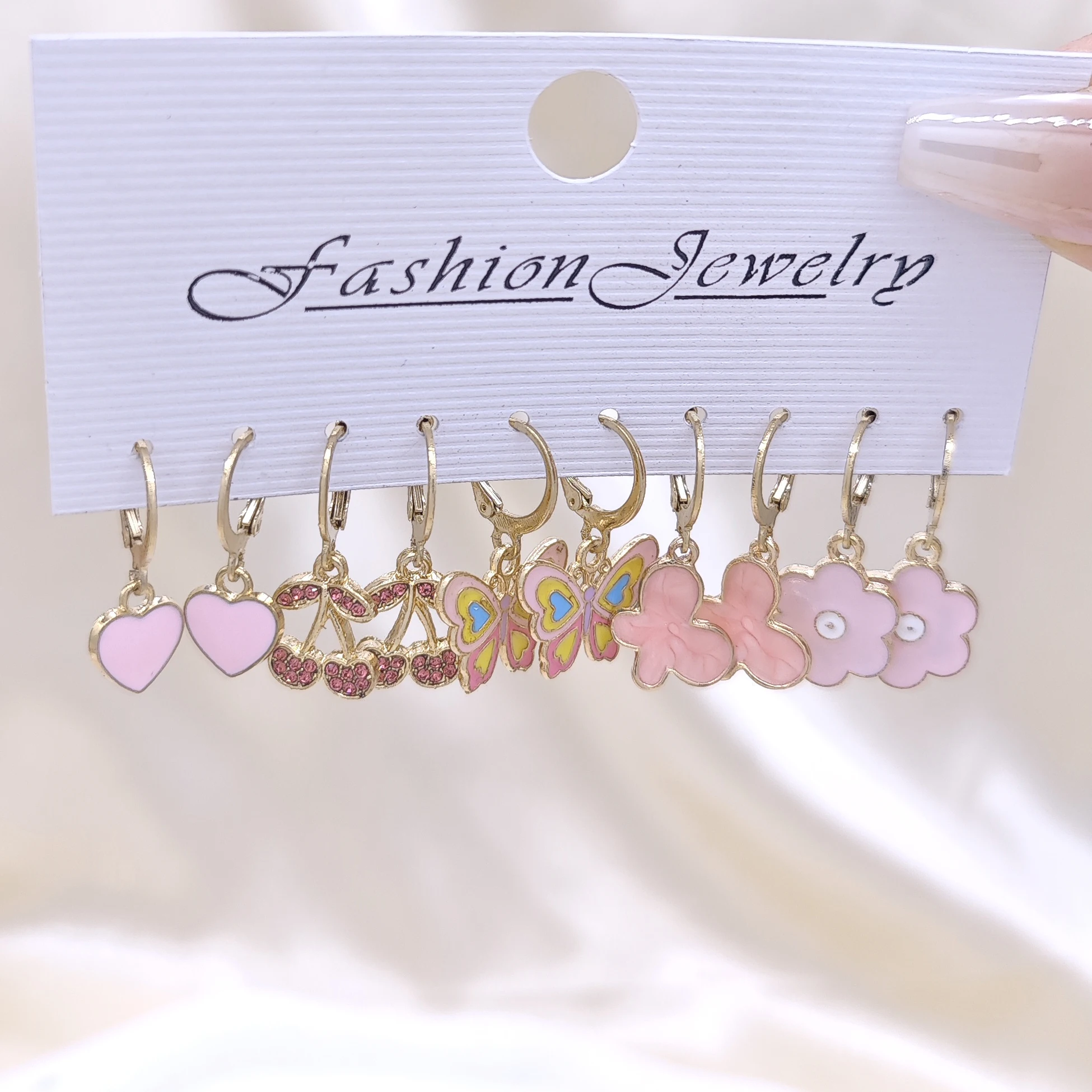 10pcs European and American New Butterfly Pendant Earrings Creative Tai Chi Peach Heart Earrings Black Oil Dropping Earrings 2