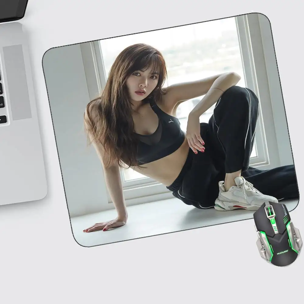 

Kim Hyun A Mouse Pad Small Gaming Accessories Keyboard Computer Offices Desk Mat Pc Gamer Non-slip Rubber Mousepad