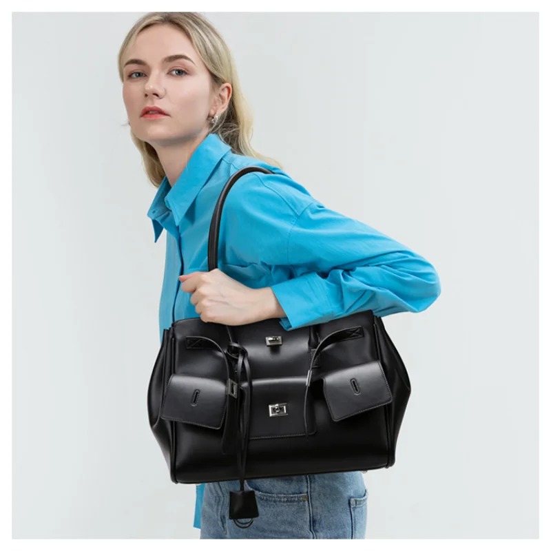 

Большая сумка, новинка 2024, женская сумка в стиле родео, модная простая сумка, женская сумка на плечо большой вместимости, пригородная сумка