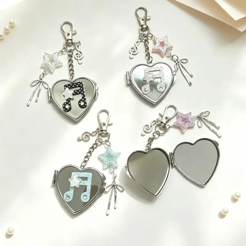 Tragbarer Doppelseitiger Spiegel-Schlüsselanhänger mit Niedlichem Liebesmotiv und Stern-Akzent, Kleines Taschen-Accessoire für Teenager-Mädchen – Detail 3