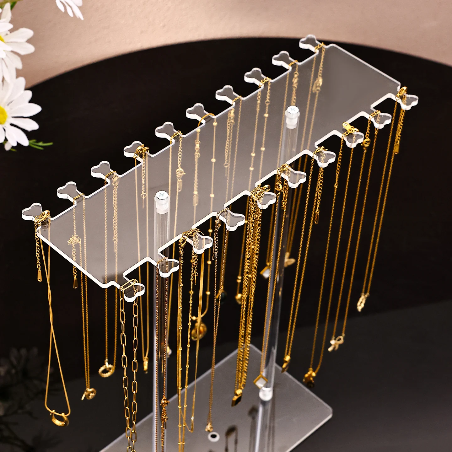 Detachable Transparent Heart-Shaped Necklace Display Rack