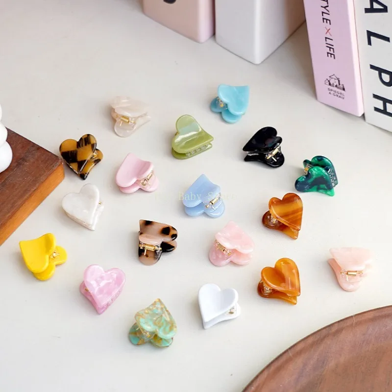 

Korean Creative Color Matching Acetate Hair Clip Sweet and Cute Girl Love Grab Clip Mini Hair Shark Clip Hair Accessories