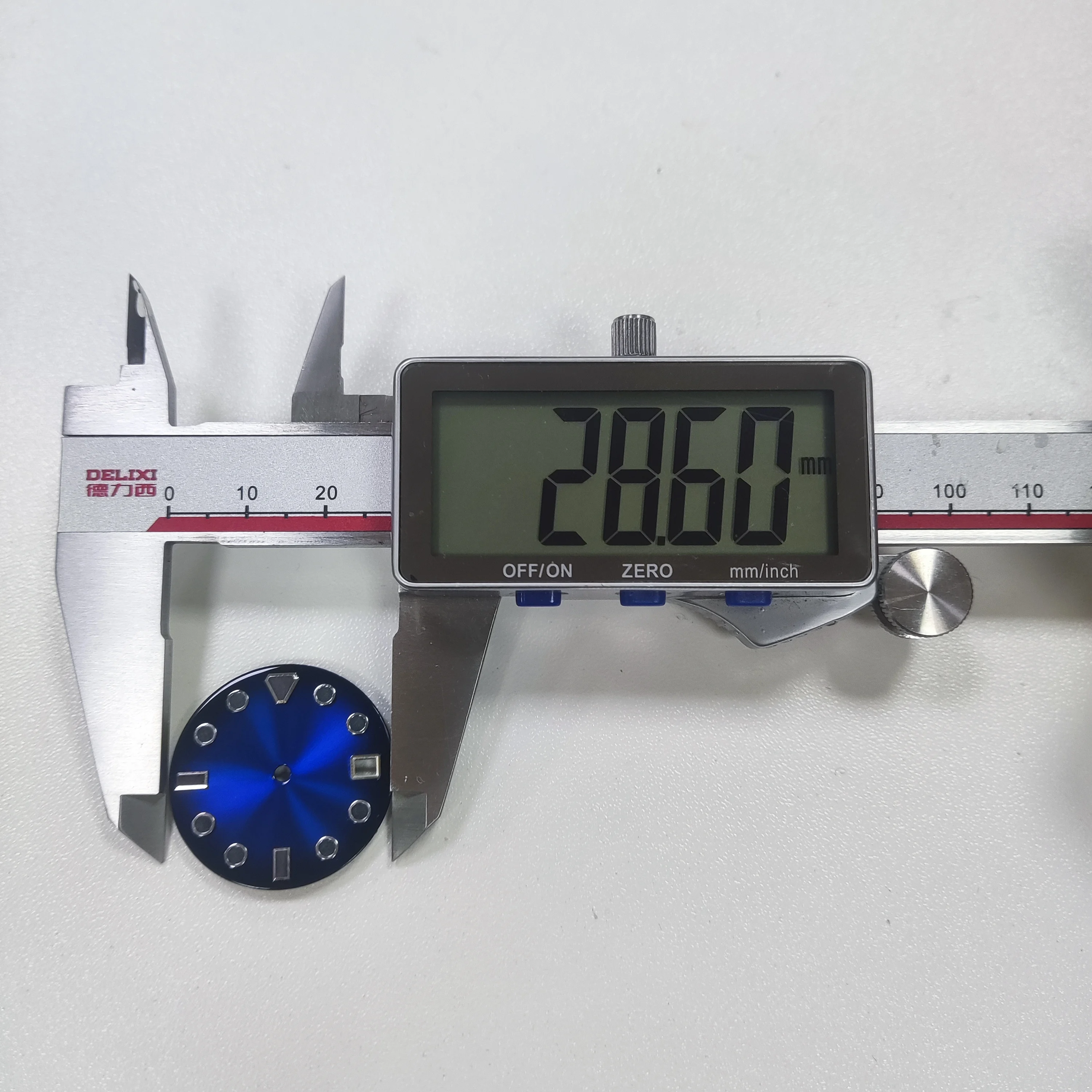 28.6mm watch dial single day NH35/NH36 colorful gradient watch dial with support for custom logo