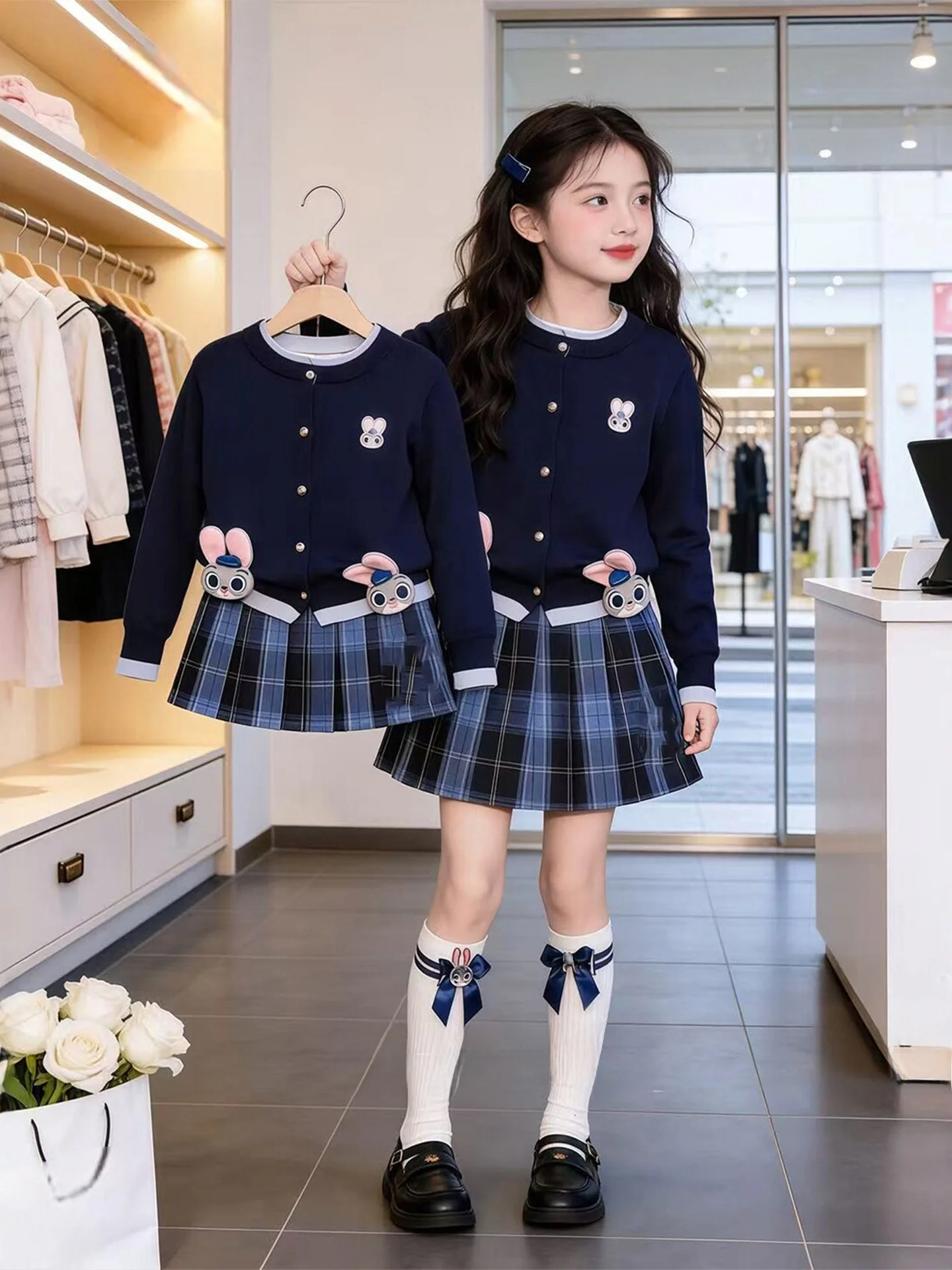 春のファッションガールズスカートセット可愛いフェイクツーピースコーデ2026新作ハイエンド感覚子供服
