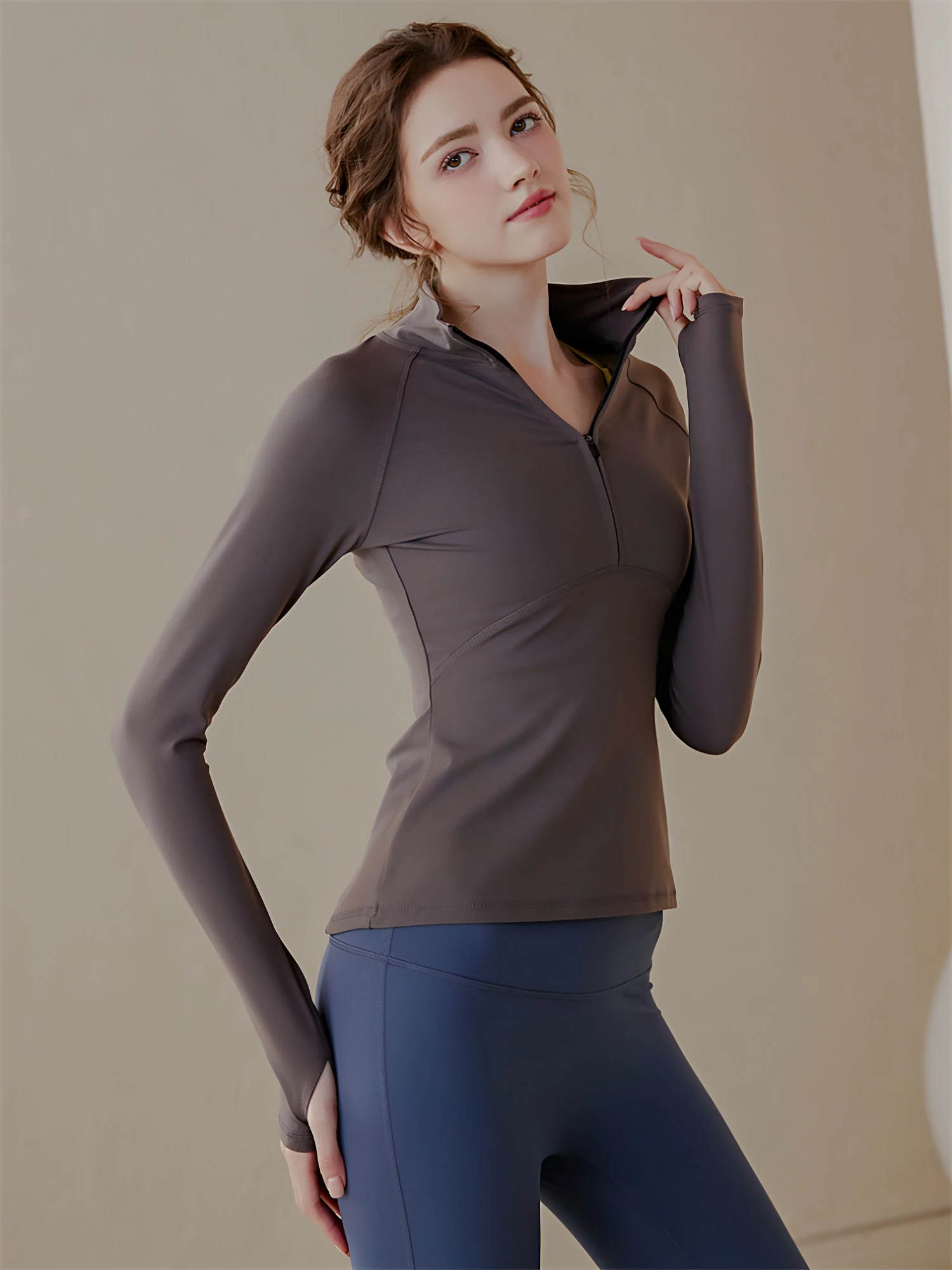 

Женская спортивная одежда для йоги и фитнеса: новый облегающий топ с длинным рукавом на молнии, быстросохнущий, осенне-зимний, из шелка Ocnltiy