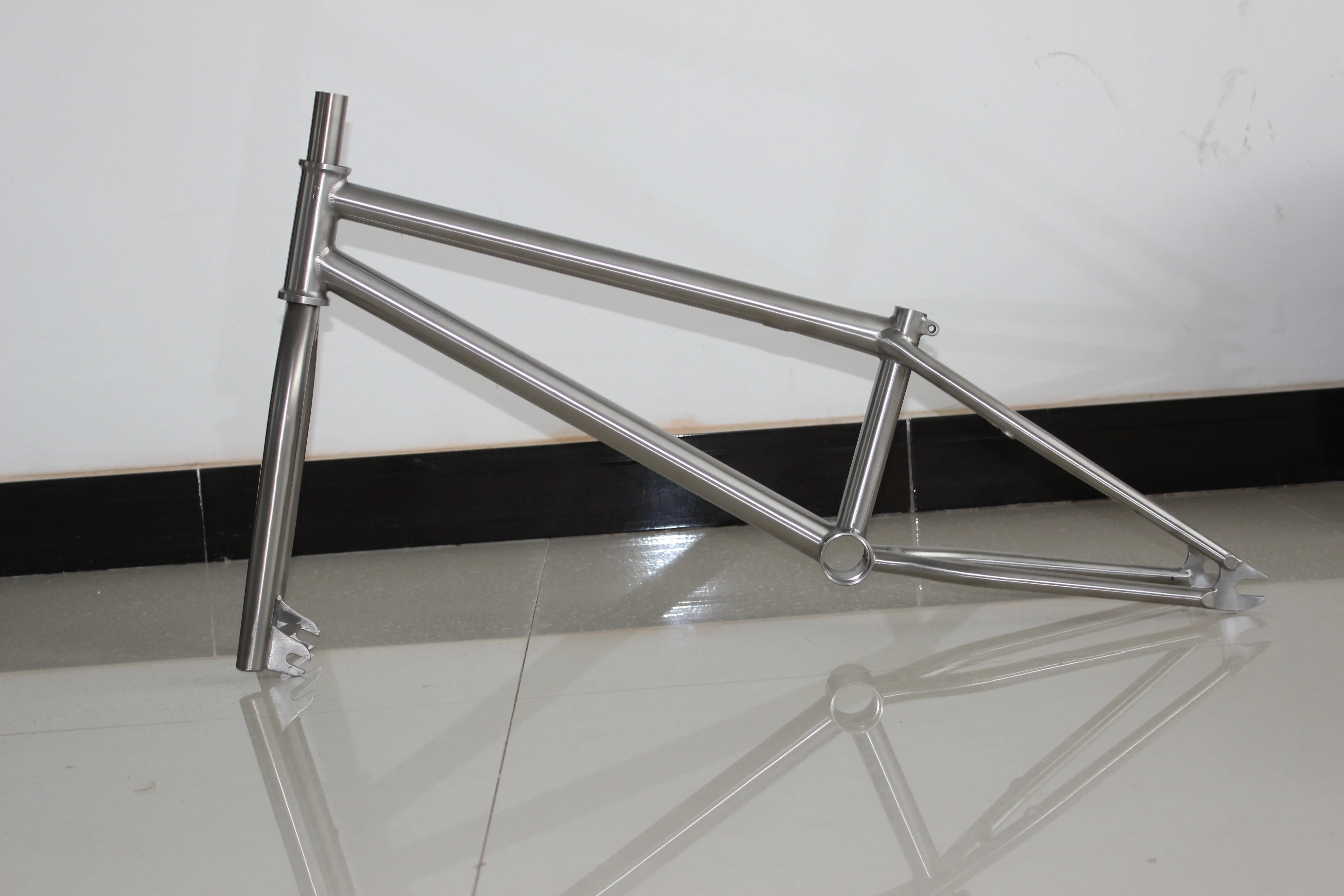 Promotion Extreme Sports Bicycle Bike Parts Titanium BMX Bicycle Frame