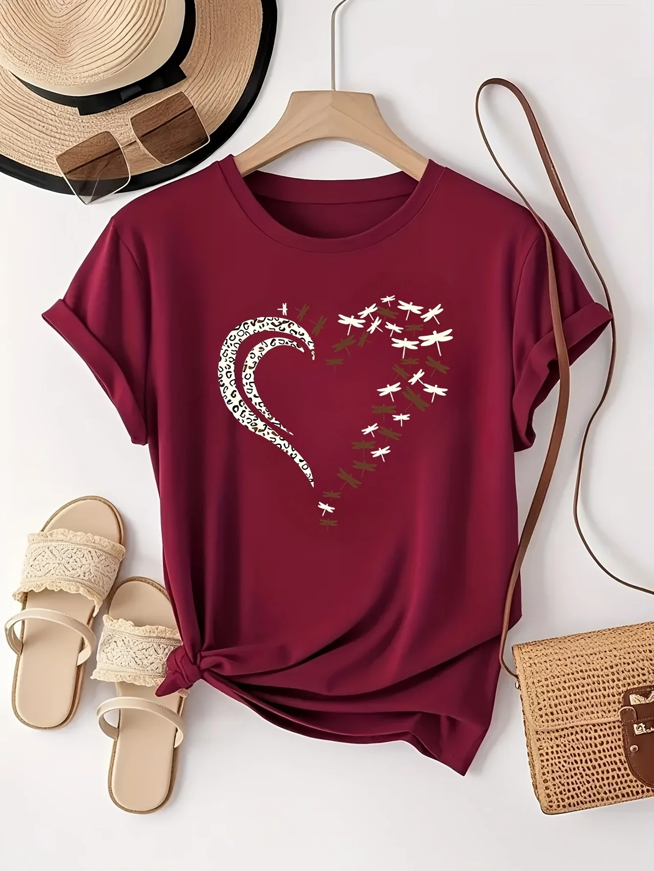 Camiseta con estampado de leopardo y mariposa en forma de corazón para mujer, camiseta a la moda con cuello redondo, adecuada para todas las estaciones, ropa de mujer y2k
