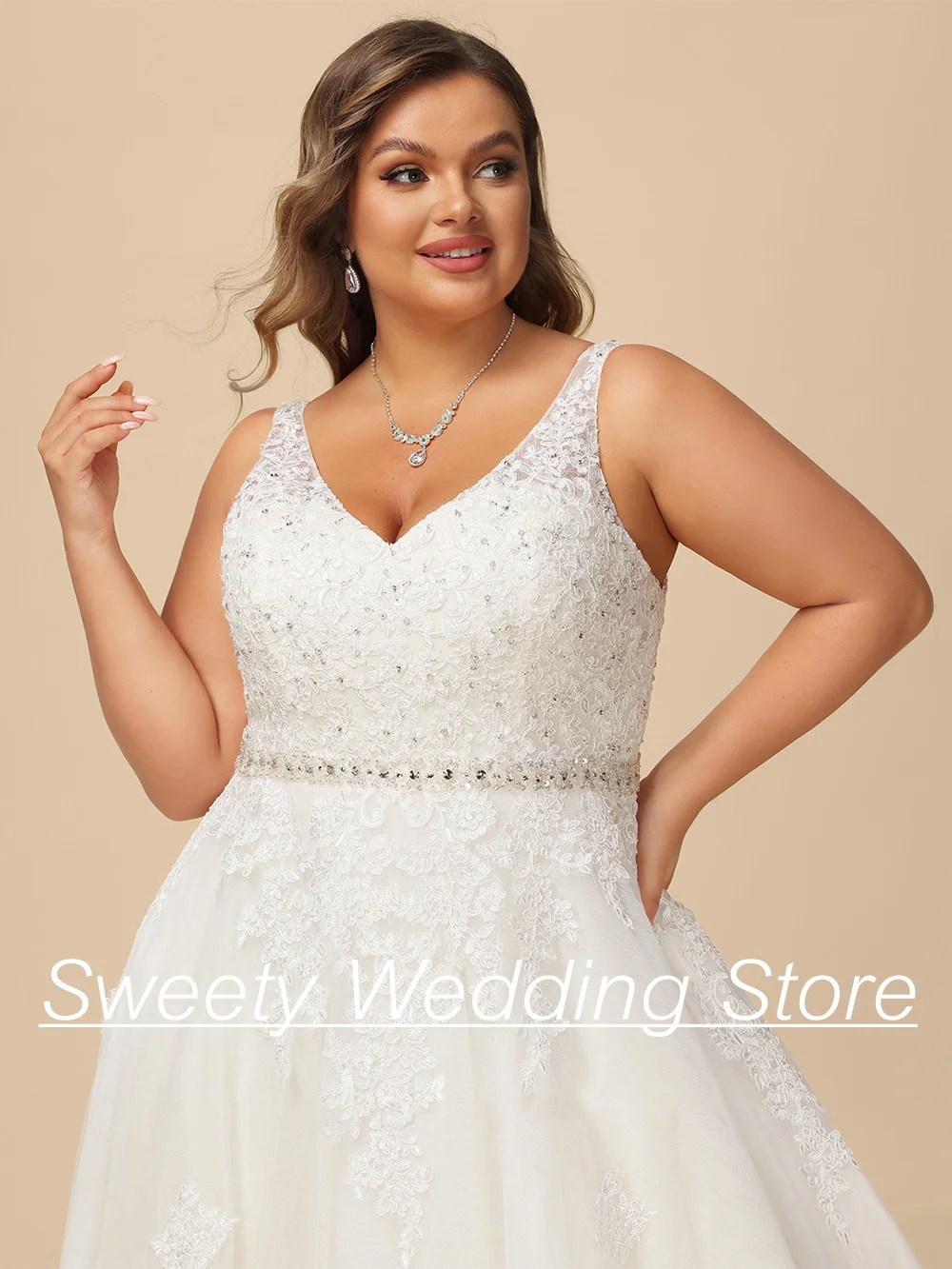 فساتين زفاف للعروس ، مقاس كبير ، رقبة على شكل حرف V ، بلا أكمام ، حزام مطرز ، تول مزين ، خط ، ثوب زفاف كبير