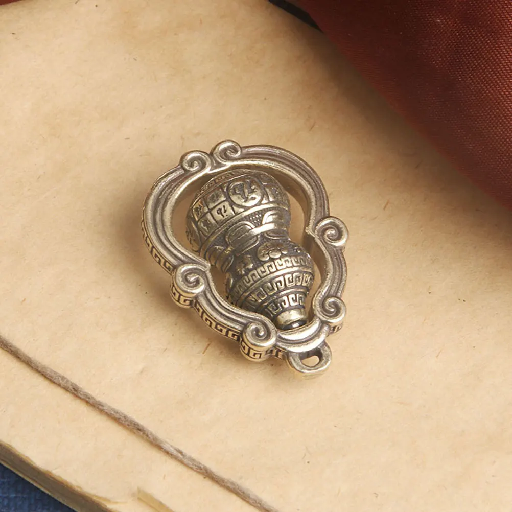 

2Pcs Brass Keychain Pendants Vintage Gourd Style DIY Decoration Feng Shui Lucky Charm Keyring Hanging Ornament