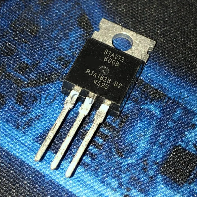 10PCS/LOT  BTA212-600B  BTA212 600B  TO-220 Triac