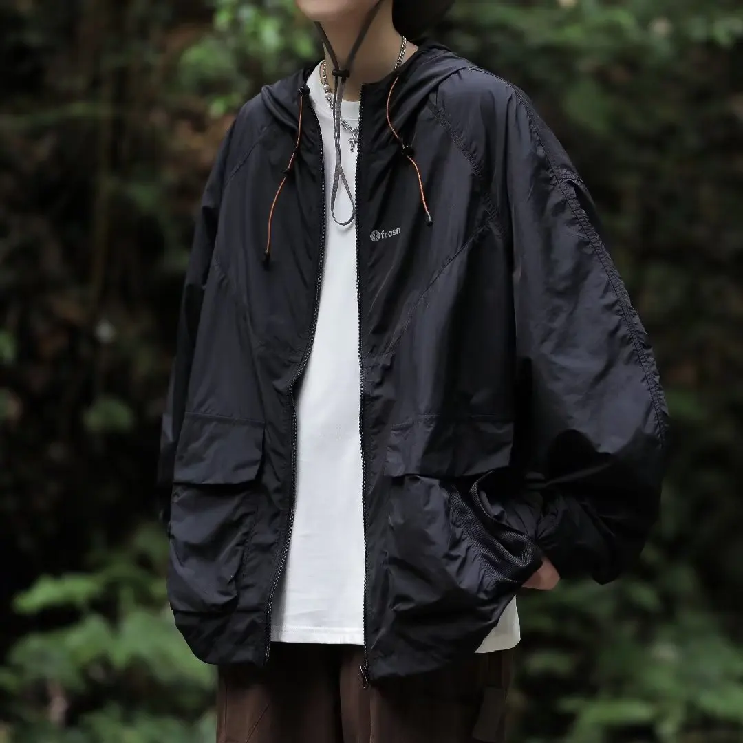 Unisex Mountain-Style Lightweight Breathable Loose-Fit Outdoor Windbreaker Summer Fashion Sports Sun Protection Windbreaker