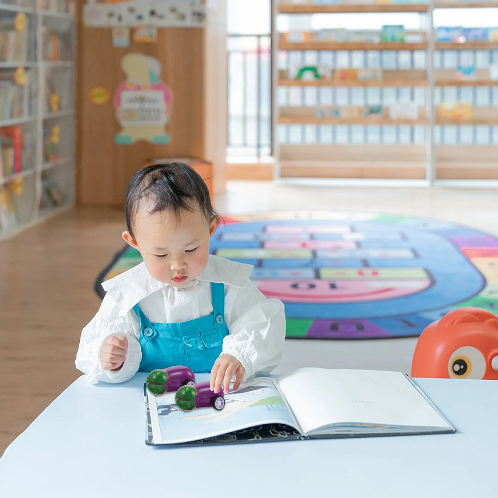 15 قطعة سيارة صغيرة على شكل باذنجان تعمل بالسحب للخلف، مركبات للأطفال تعمل بالاحتكاك، لوازم حفلات محمولة، لعبة على شكل باذنجان