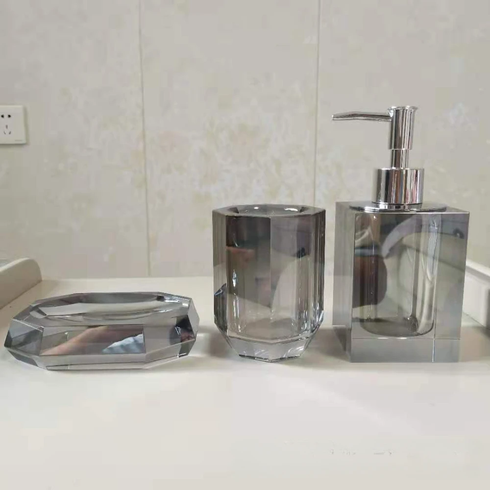 1 creative crystal shower bottle, hand soap bottle, glass split bottle, hotel soap dispenser, shampoo