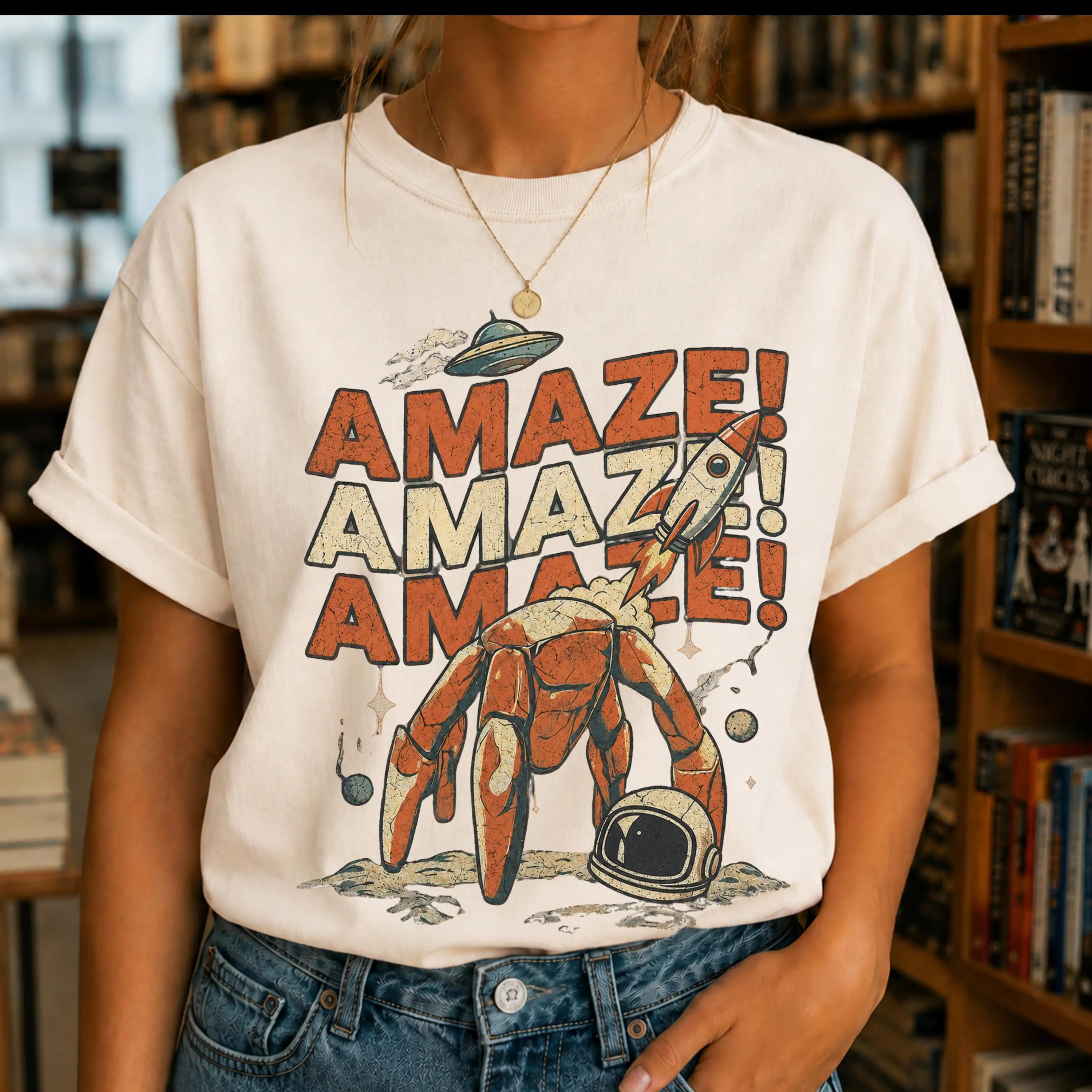 Amaze Rocket Rocky T-Shirt, Project Hail Mary T-Shirt, Retro Alien Adventure T-Shirt, Cosmic Dreamer Grafik-T-Shirt – Detail 3
